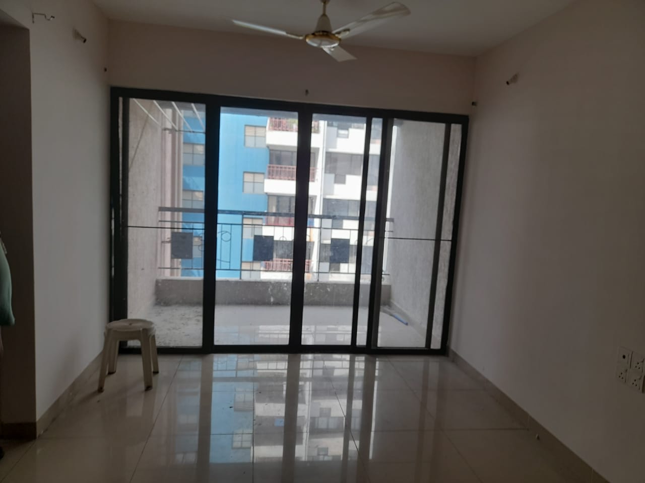 2 BHK + Study Room Apartment For Rent in Nanded City Sarang