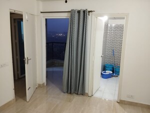 Building Lobby in 1 BHK Apartment at Gaur City 2 - 14th Avenue, Sector 16c Greater Noida – for Rent