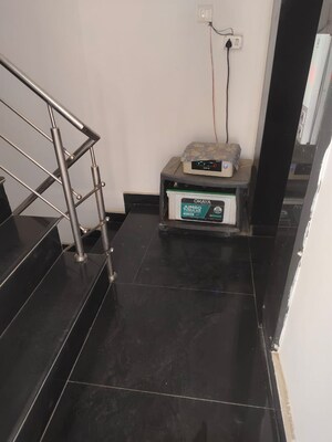 Furnished Amenities in 3 BHK Builder Floor at Sector 52 – for Rent