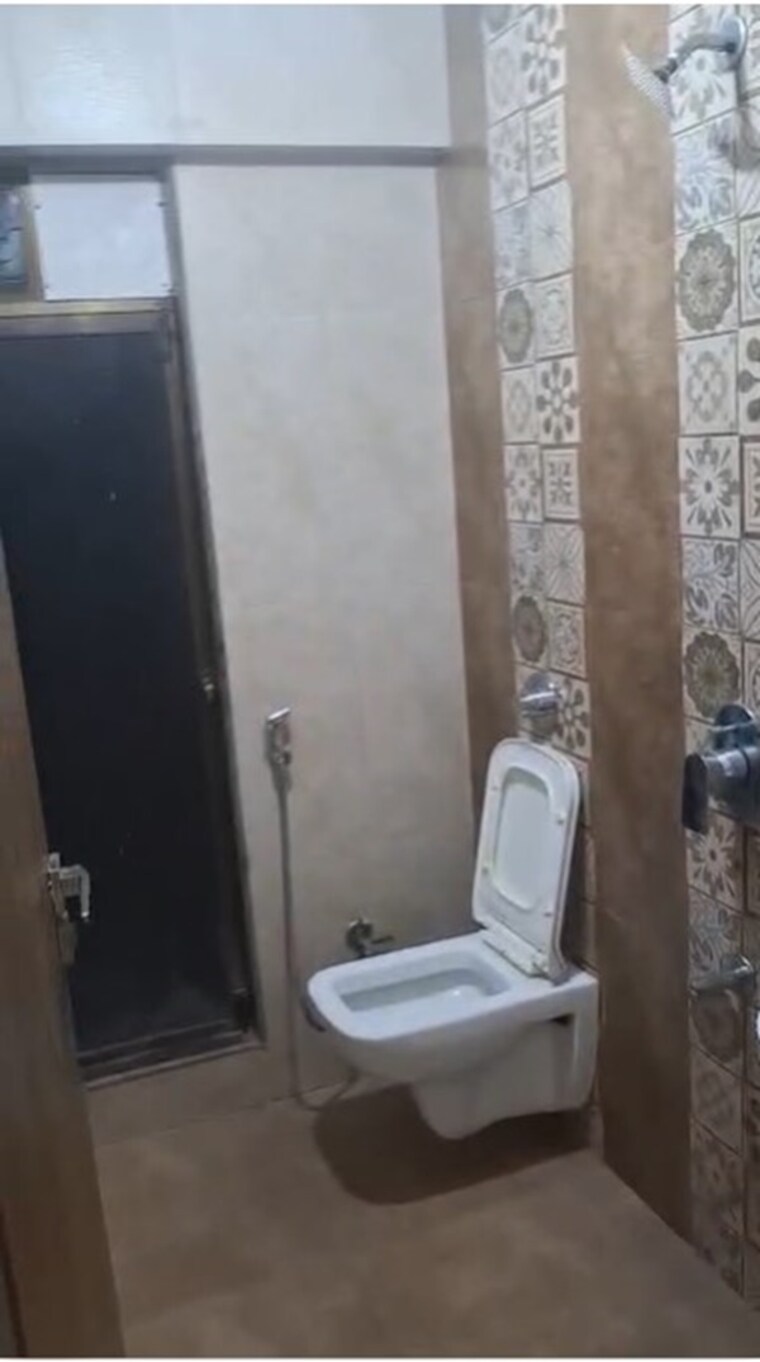 Bathroom, jb-shine 1 Bedroom 546 Sq.Ft. Apartment In Chembur Mumbai 9555367