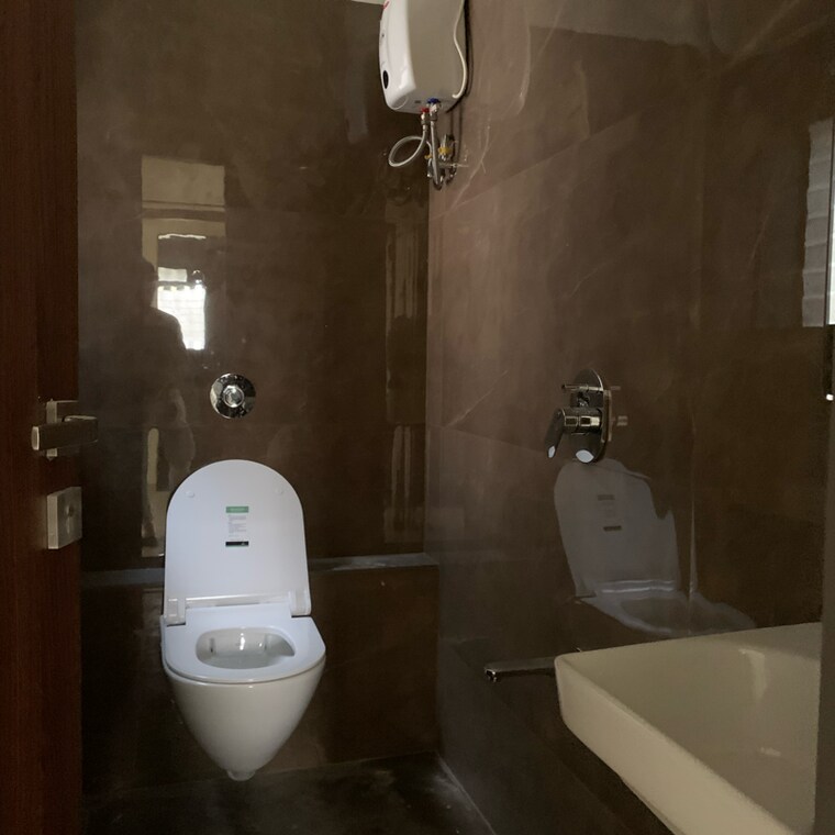 Bathroom, goyal-abhiram 2 Bedroom 592 Sq.Ft. Apartment In Kastur Park Mumbai 9555394