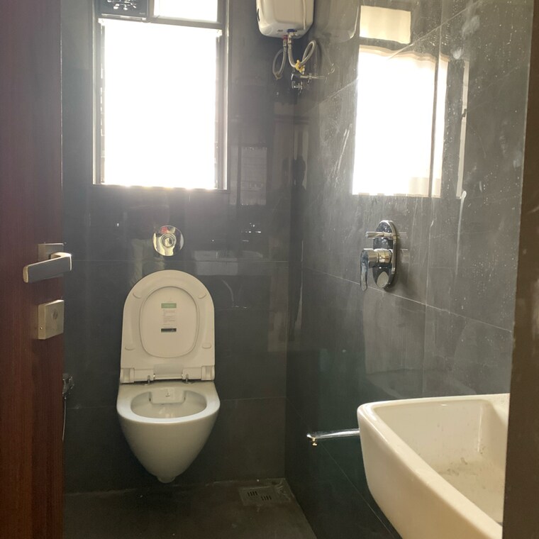 Bathroom, goyal-abhiram 2 Bedroom 592 Sq.Ft. Apartment In Kastur Park Mumbai 9555394