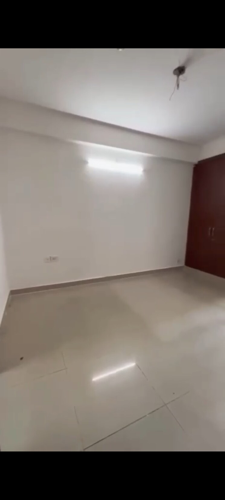 Room, panchsheel-greens-ii 2 Bedroom 915 Sq.Ft. Apartment In Sector 16 Greater Noida Greater Noida 9555412