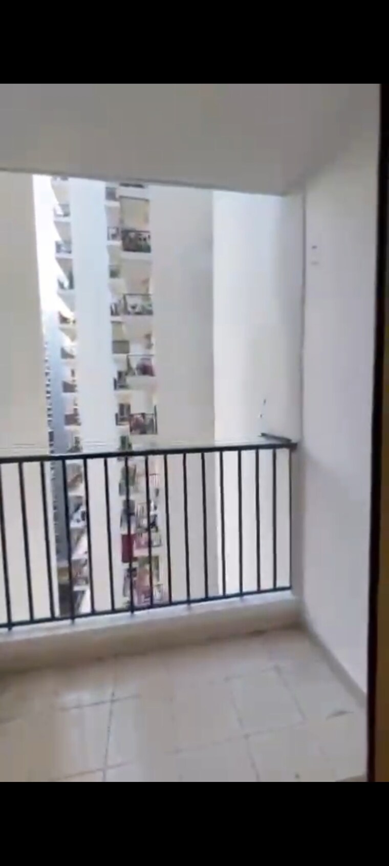 Balcony, panchsheel-greens-ii 2 Bedroom 915 Sq.Ft. Apartment In Sector 16 Greater Noida Greater Noida 9555412