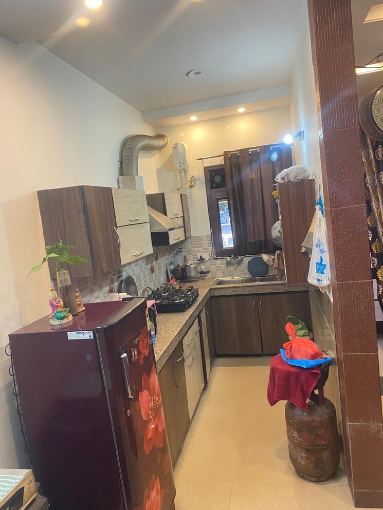Kitchen, pir machalla 3 Bedroom 1350 Sq.Ft. Apartment In Pir Machalla Zirakpur 9555443