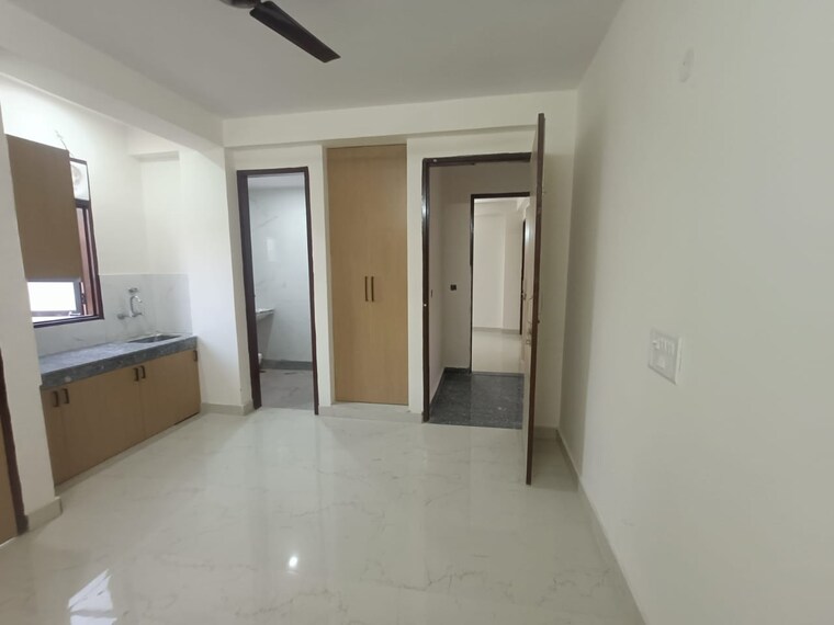 Room, saket 1 RK 460 Sq.Ft. Builder Floor In Saket Delhi 9555462