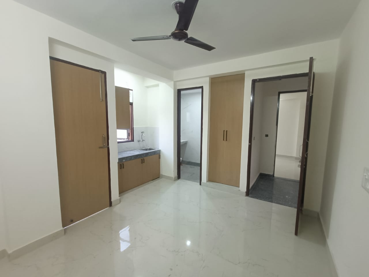 1 RkBuilder Floor For Rent in Saket