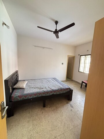Bedroom in 2 BHK Builder Floor at Ejipura – for Rent