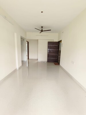 2 BHK Apartment For Rent in Aggarwal Sumeet Elegance, Manpada