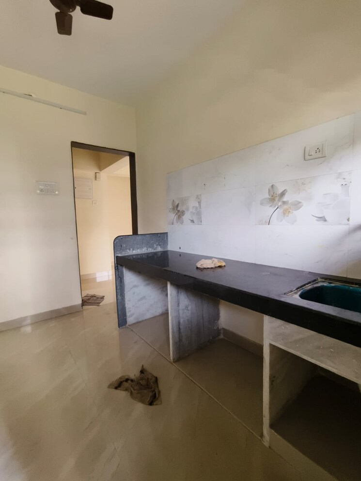 Kitchen, aggarwal-sumeet-elegance 2 Bedroom 650 Sq.Ft. Apartment In Manpada Thane 9555469