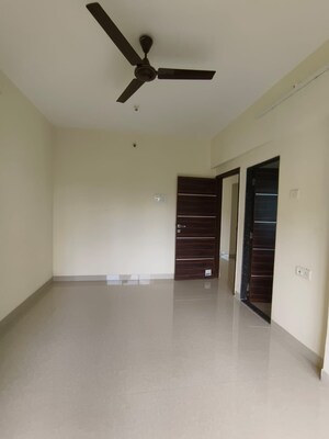 Room in 2 BHK Apartment at Aggarwal Sumeet Elegance, Manpada – for Rent