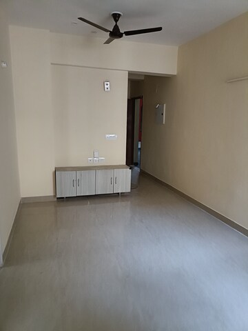 Room in 2 BHK Apartment at Shree Vardhman Mantra, Sector 67 – for Rent