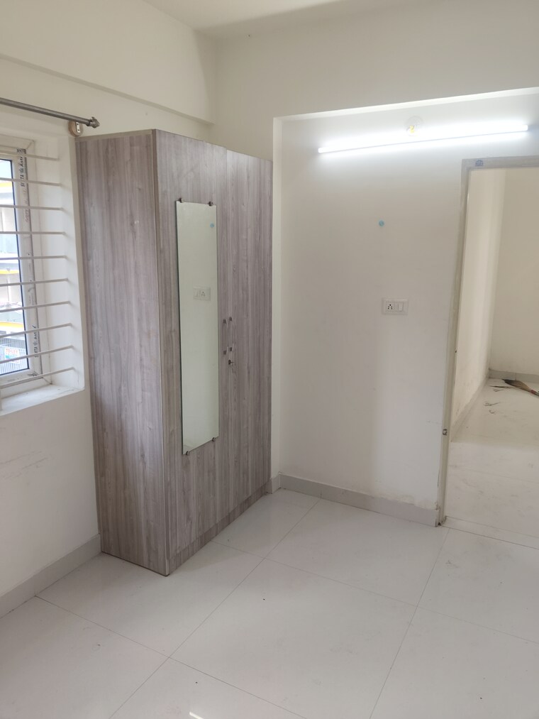 Room, s-v-residency-bellandur 1 Bedroom 650 Sq.Ft. Apartment In Bellandur Bangalore 9555478