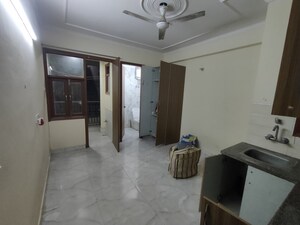 Room in 1 RK Builder Floor at Saket – for Rent