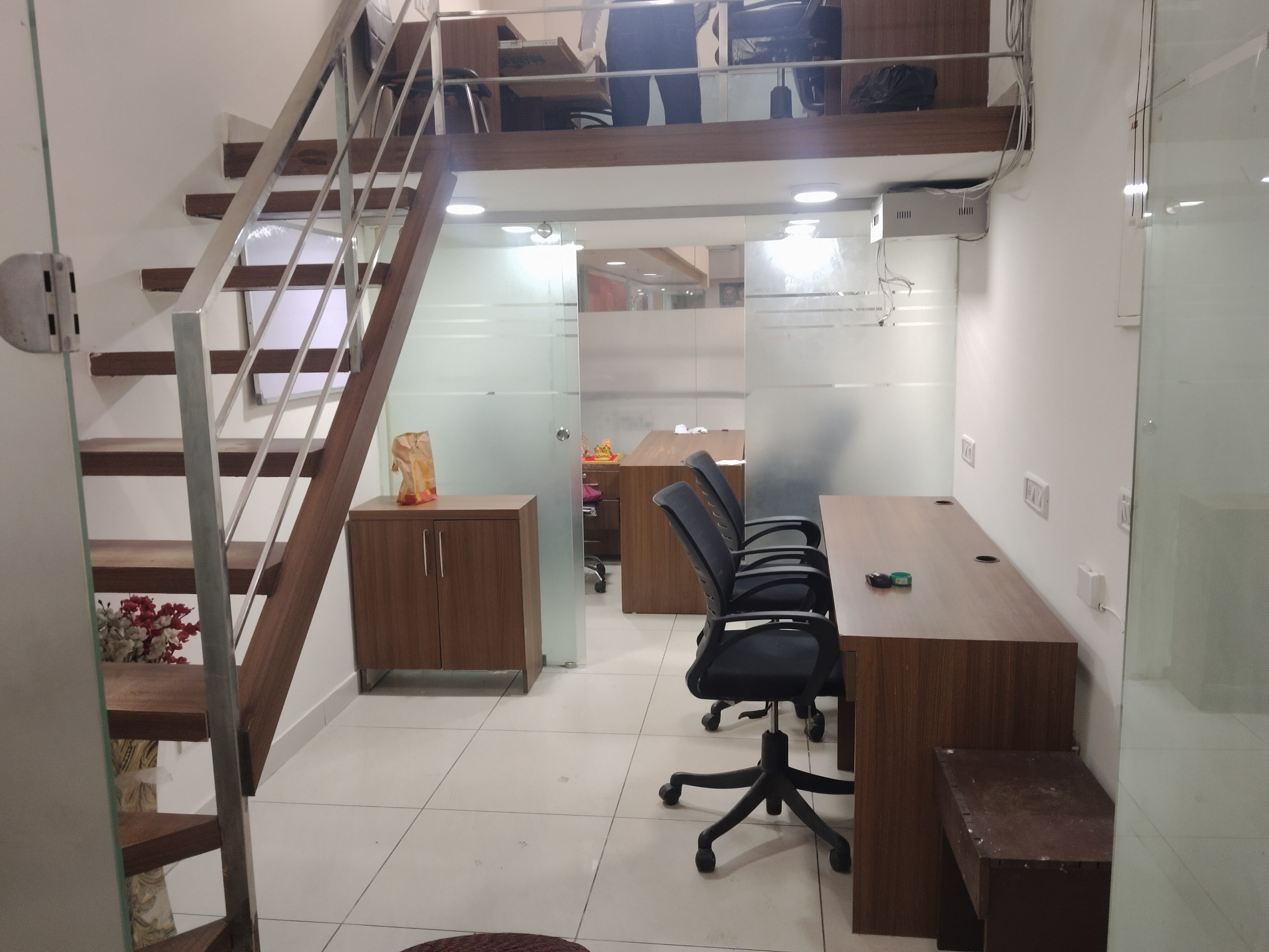Office Space For Rent in Pearls Best Height 