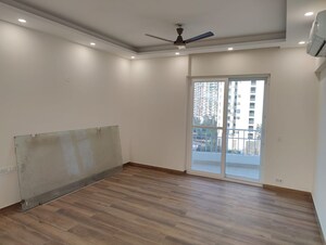 Room in 4 BHK Apartment at 3C Lotus 300, Sector 107 – for Rent