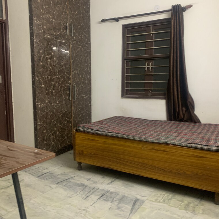 Bedroom, adchini 3 Bedroom 800 Sq.Ft. Builder Floor In Adchini Delhi 9555544