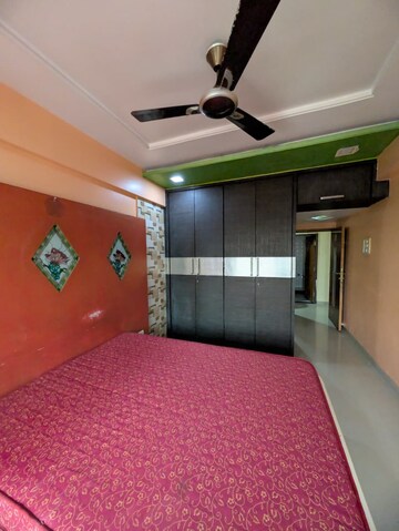 Bedroom in 2.5 BHK Apartment at Trishul Patel Heights, Ghansoli – for Rent