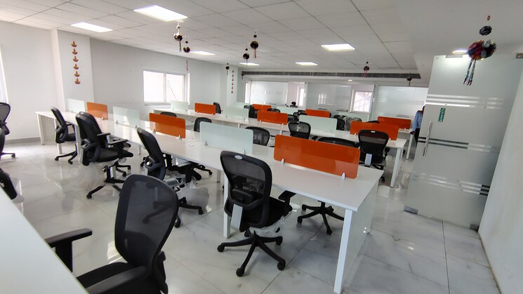 Team Area, madhapur Commercial Office Space 5000 Sq.Ft. In Madhapur Hyderabad 9555580