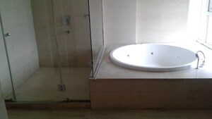 Bathroom in 4 BHK Apartment at DLF The Belaire, Sector 54 – for Rent
