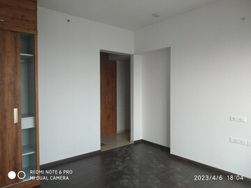 Room in 3 BHK Apartment at Celestia Spaces, Parel – for Sale