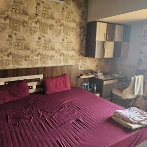 Bedroom in 2 BHK Apartment at Sankalp Apartment Bandra West, St. Peters Colony – for Rent