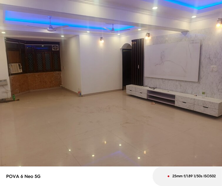 Cover Image, sector 22 dwarka 3 Bedroom 1600 Sq.Ft. Apartment In Sector 22 Dwarka Delhi 9552982