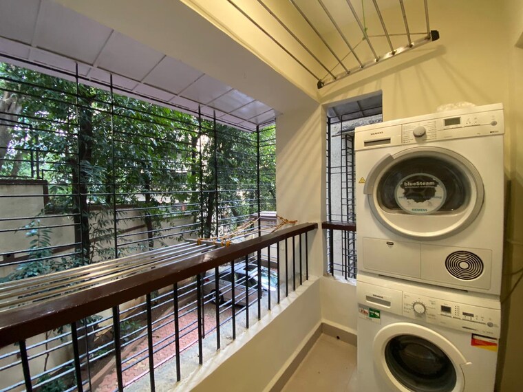 undefined, bandra west 4 Bedroom 1500 Sq.Ft. Apartment In Bandra West Mumbai 9555625