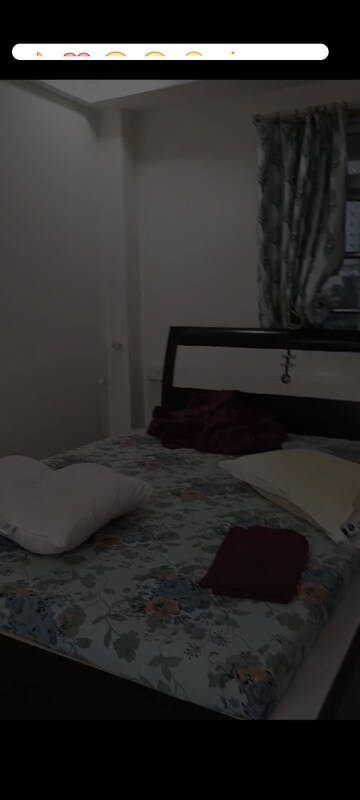 Bedroom in 2 BHK Apartment at Amit Tata Employees CHS, Prabhadevi – for Rent