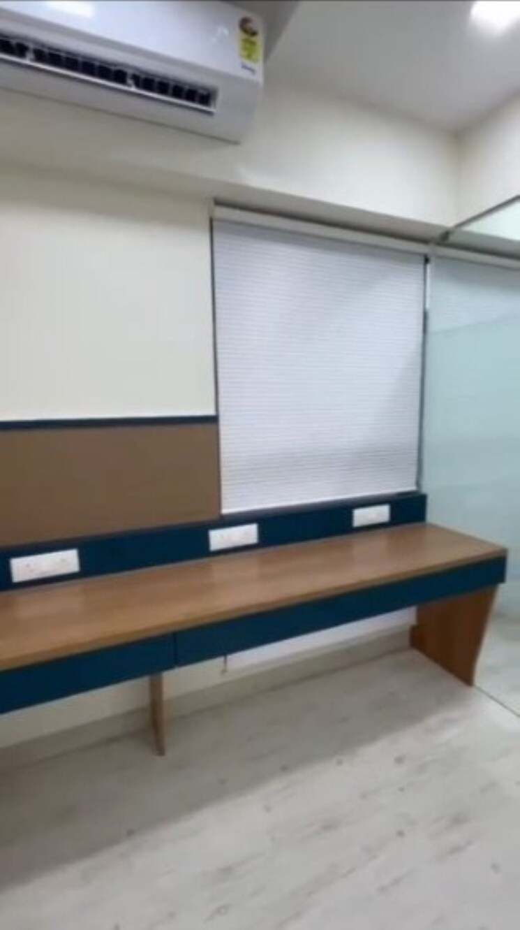 Team Area, ms-mody-mickeys-square Commercial Office Space 375 Sq.Ft. In Andheri East Mumbai 9265112