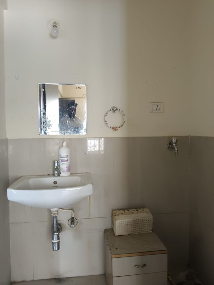 Bathroom, rutuparna-apartments 3 Bedroom 1400 Sq.Ft. Apartment In Baner Pune 9555663