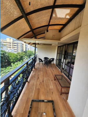 Balcony in 4 BHK Apartment at Juhu – for Rent
