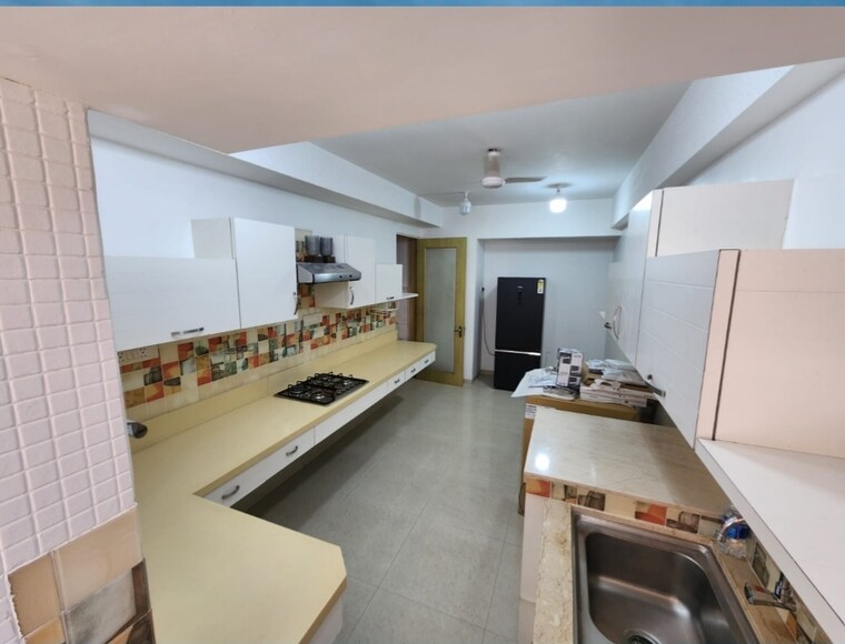 Kitchen, rustomjee-9-jvpd 4 Bedroom 2500 Sq.Ft. Apartment In Juhu Mumbai 9555722