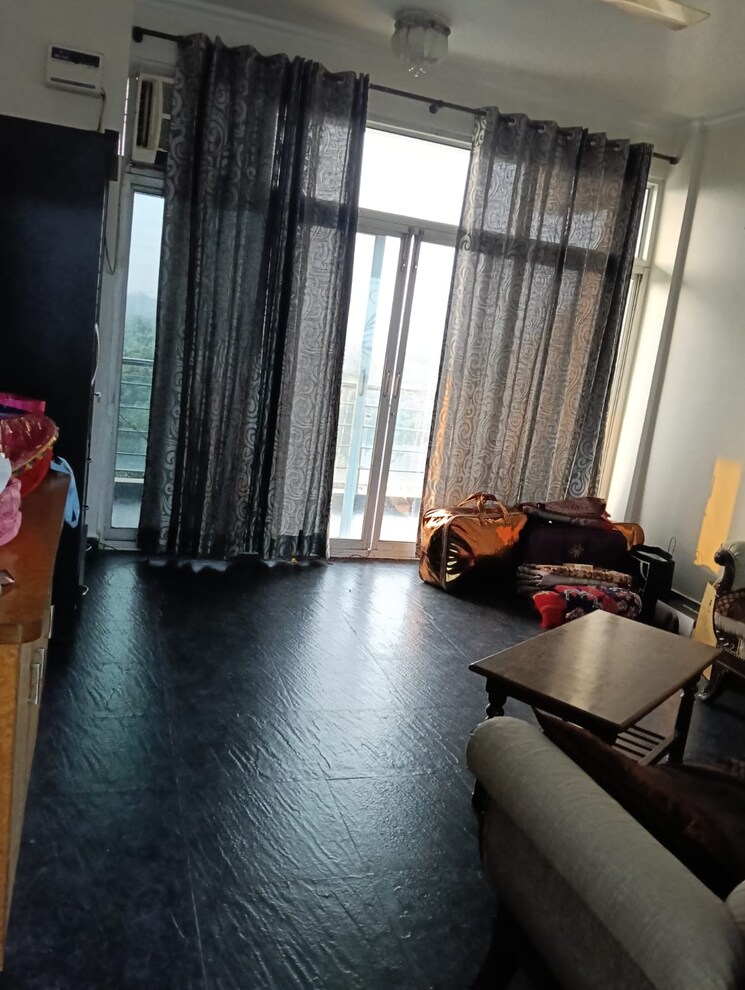 Living Room, sector 6 dwarka 3 Bedroom 1400 Sq.Ft. Apartment In Sector 6 Dwarka Delhi 9555721