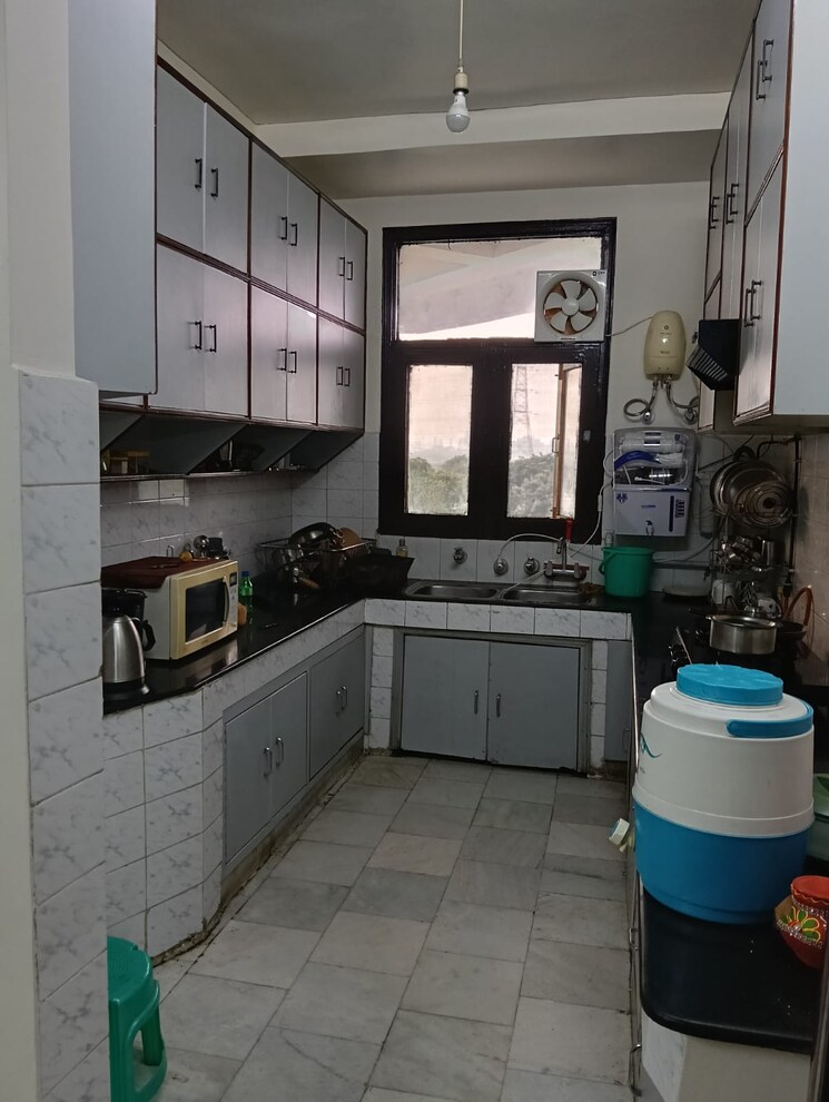 Kitchen, sector 6 dwarka 3 Bedroom 1400 Sq.Ft. Apartment In Sector 6 Dwarka Delhi 9555721