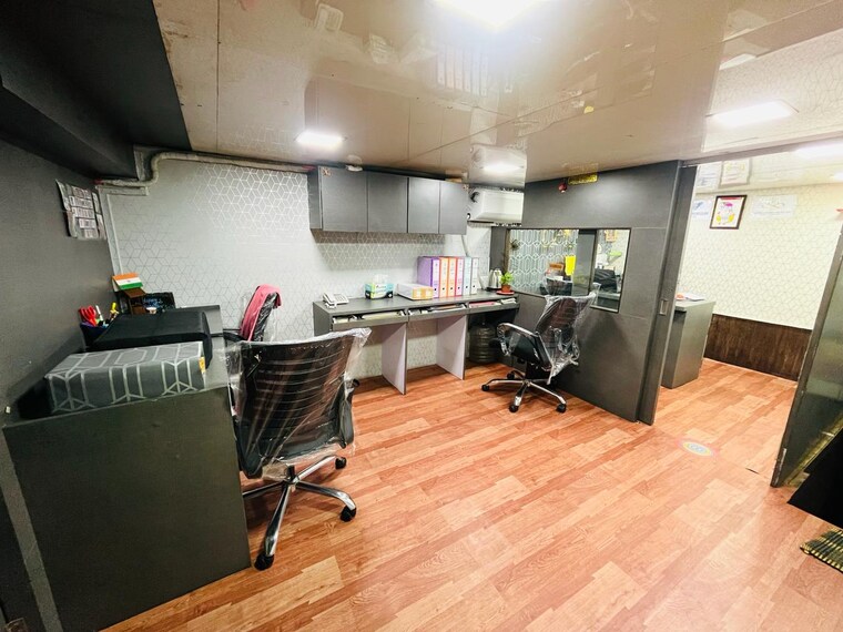 Team Area, haware-fantasia Commercial Office Space 310 Sq.Ft. In Vashi Sector 28 Navi Mumbai 9555694