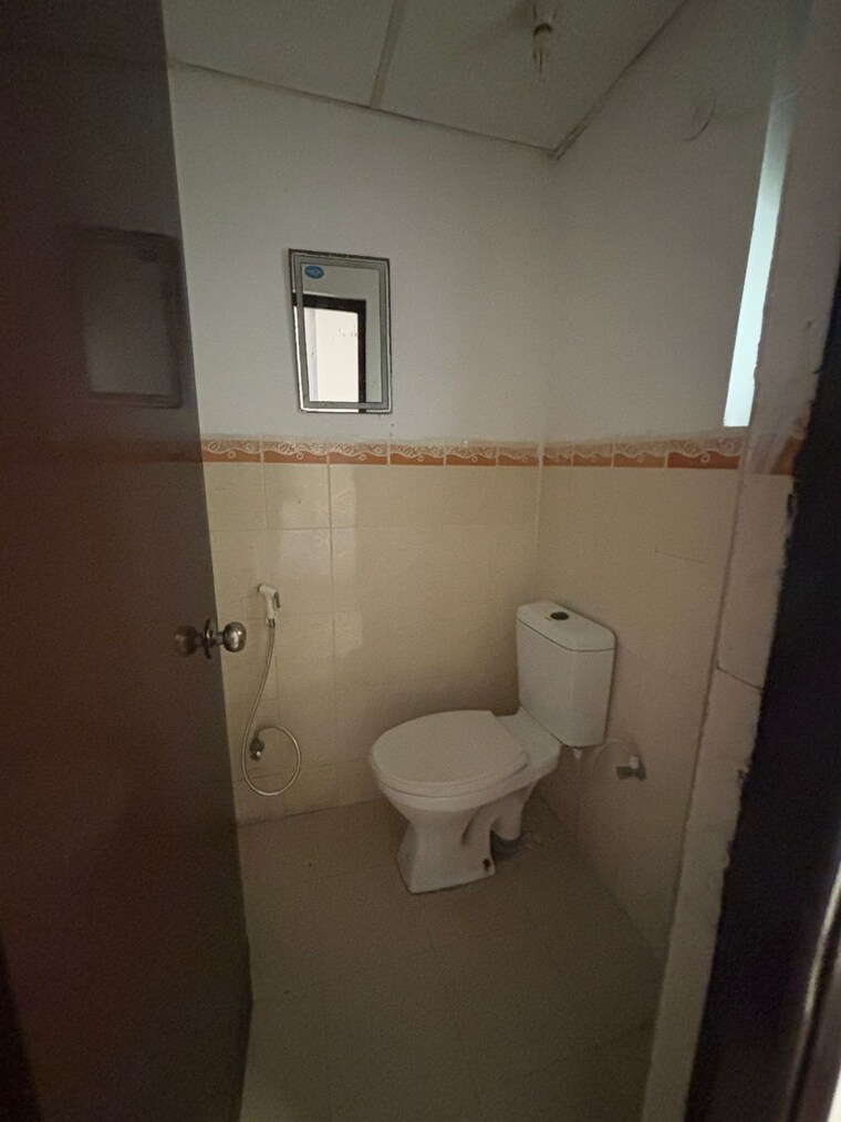 Bathroom, supertech-ecociti 2.5 Bedroom 1295 Sq.Ft. Apartment In Sector 137 Noida 9555742