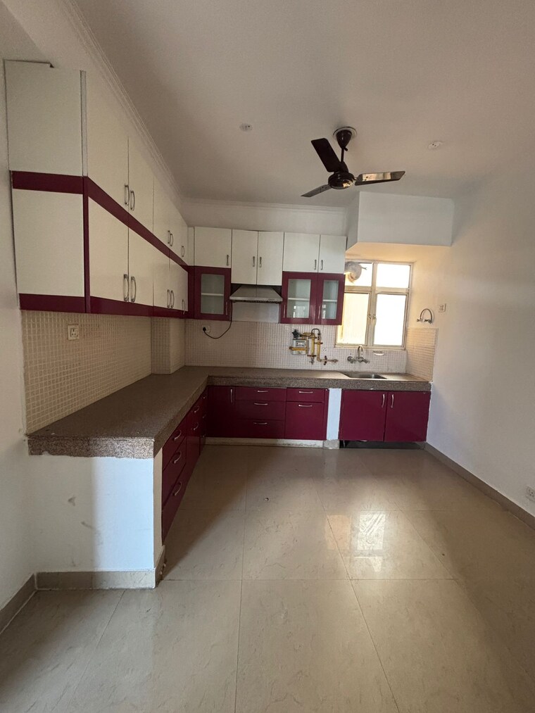 Kitchen, supertech-ecociti 2.5 Bedroom 1295 Sq.Ft. Apartment In Sector 137 Noida 9555742