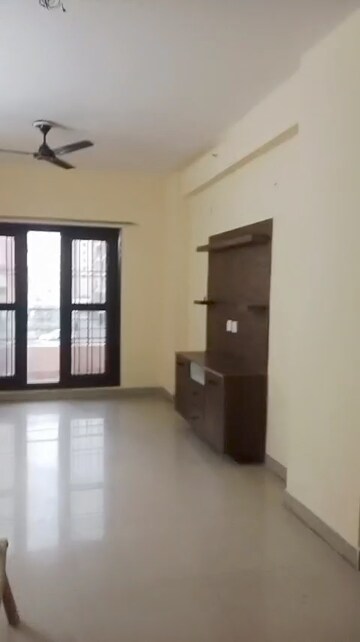 2 BHK Apartment For Rent in RPS Savana, Sector 88