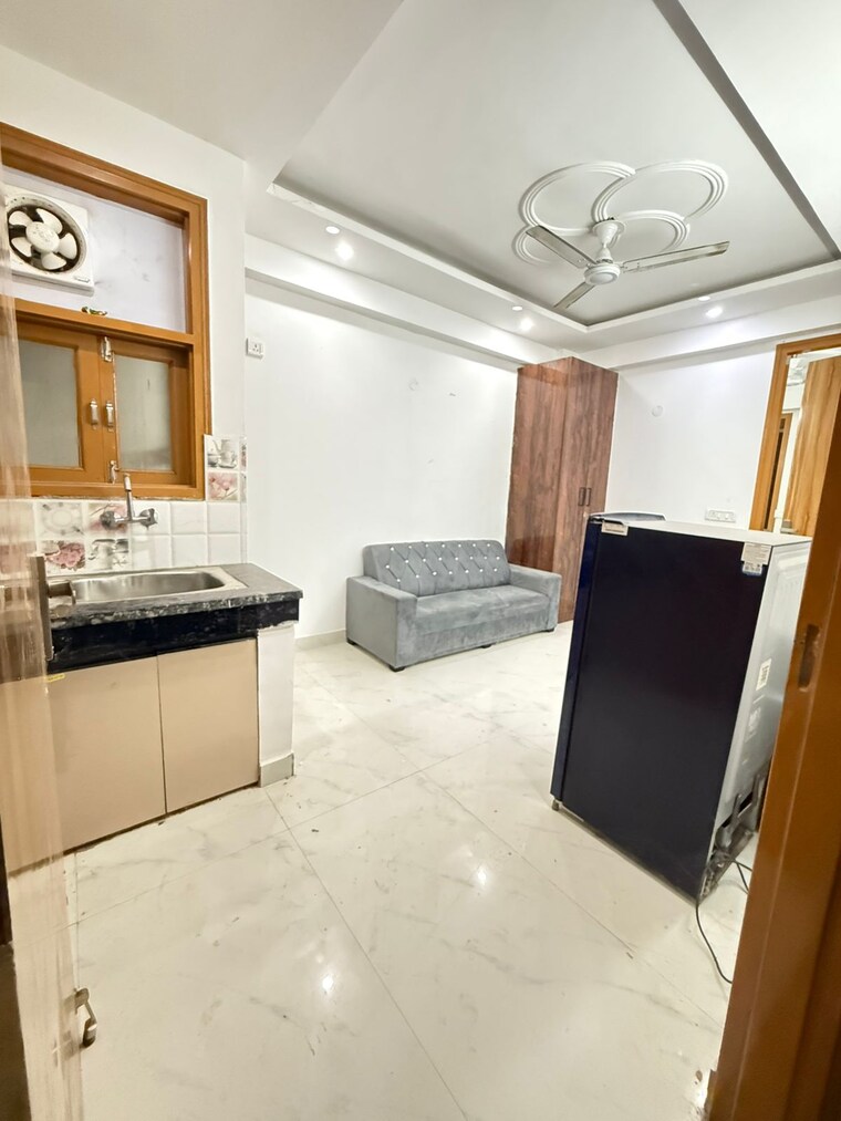 Kitchen, saket 1 Bedroom 800 Sq.Ft. Builder Floor In Saket Delhi 9555823