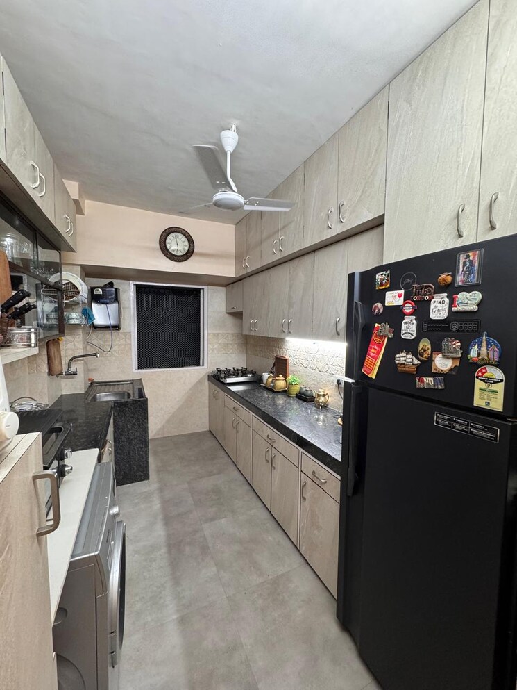 Kitchen, sea-side-apartment 2 Bedroom 800 Sq.Ft. Apartment In Bandra West Mumbai 9555822