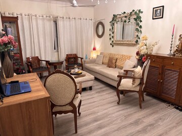 Master Bedroom in 2 BHK Apartment at Sea-Side Apartment, Bandra West – for Rent