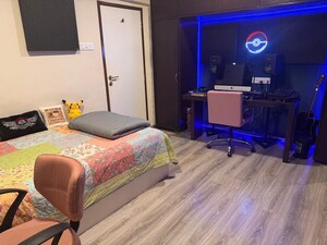 Bedroom in 2 BHK Apartment at Sea-Side Apartment, Bandra West – for Rent