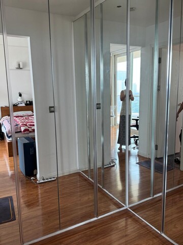  3 BHK Apartment at DLF The Crest, Sector 54 – for Rent