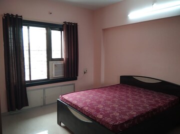 Bedroom in 2 BHK Apartment at Ashoka Tower Andheri, Versova – for Rent