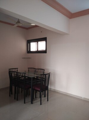 Room in 2 BHK Apartment at Ashoka Tower Andheri, Versova – for Rent