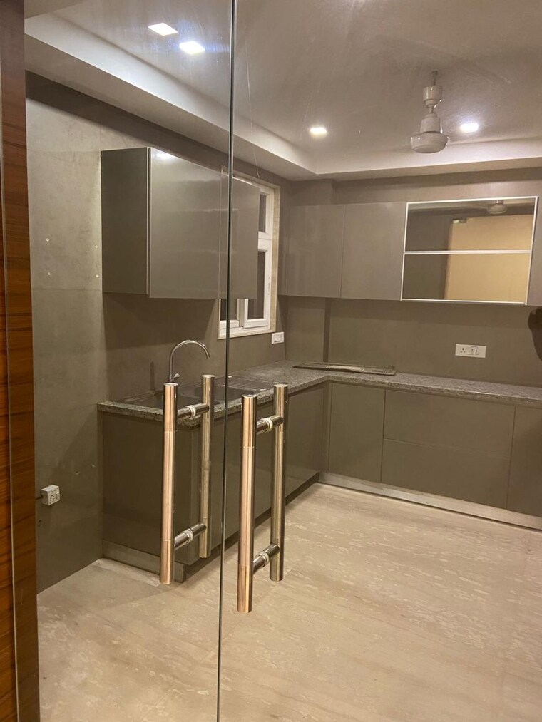 Kitchen, greater kailash i 4 Bedroom 2700 Sq.Ft. Apartment In Greater Kailash I Delhi 9555882