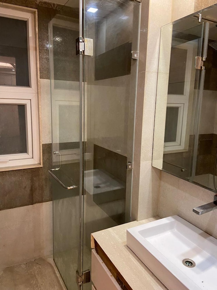 Bathroom, greater kailash i 4 Bedroom 2700 Sq.Ft. Apartment In Greater Kailash I Delhi 9555882