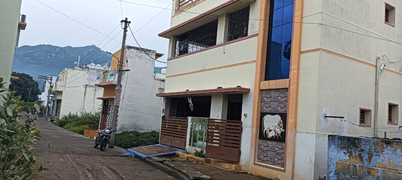 5 BHK + Pooja Room 2637 Sq.Ft. Independent House in RWA Apartments Sector 108