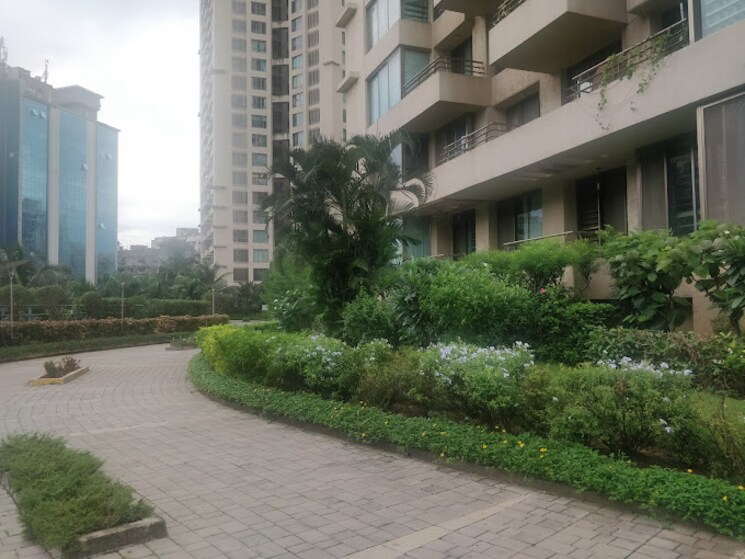 Exterior View, oberoi-springs 5 Bedroom 2100 Sq.Ft. Apartment In Andheri West Mumbai 9555901
